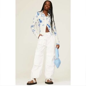 Simple Life House of Sunny High Rise White Cargo Pants Size 10